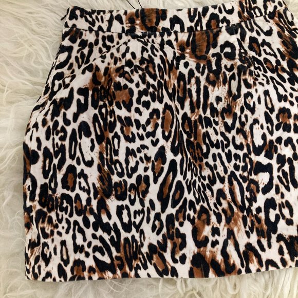 Milly Modern Mini Skirt - Picture 11 of 12